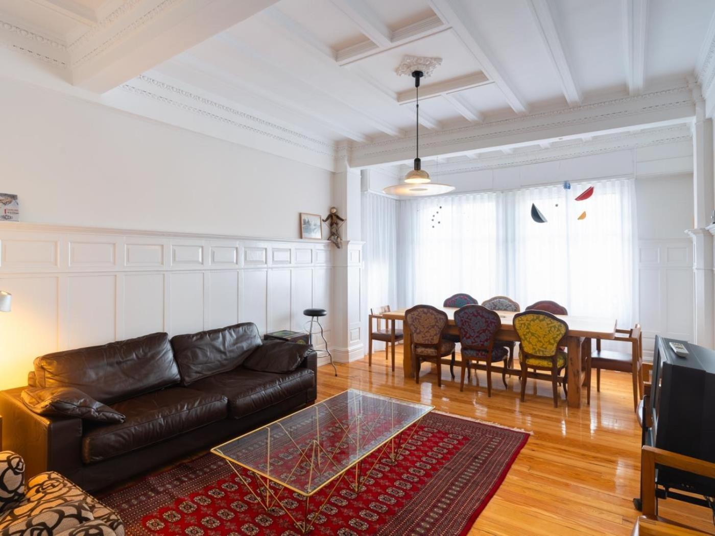 Housingleon Gaudi Suites Ngoại thất bức ảnh
