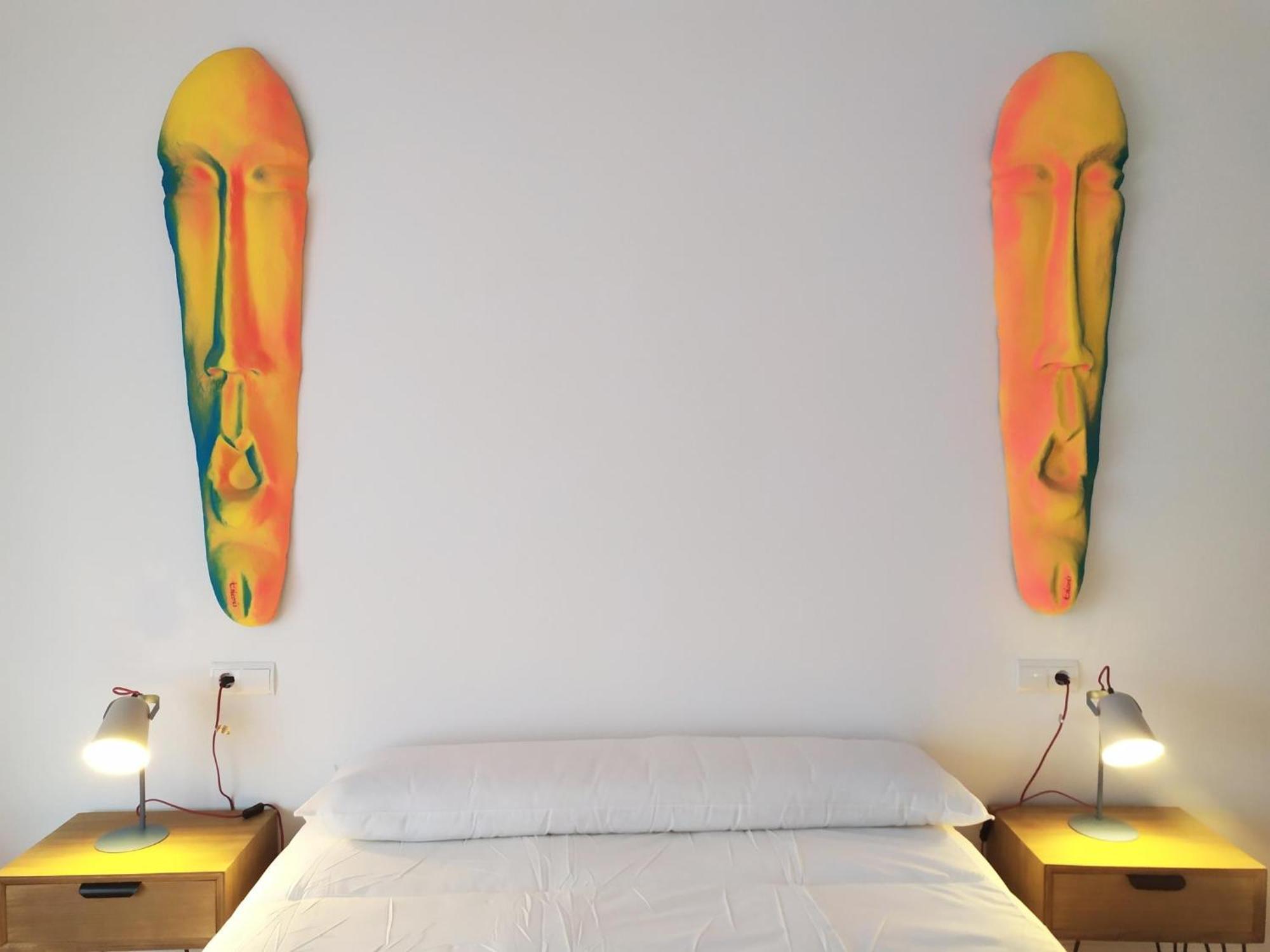 Housingleon Gaudi Suites Ngoại thất bức ảnh