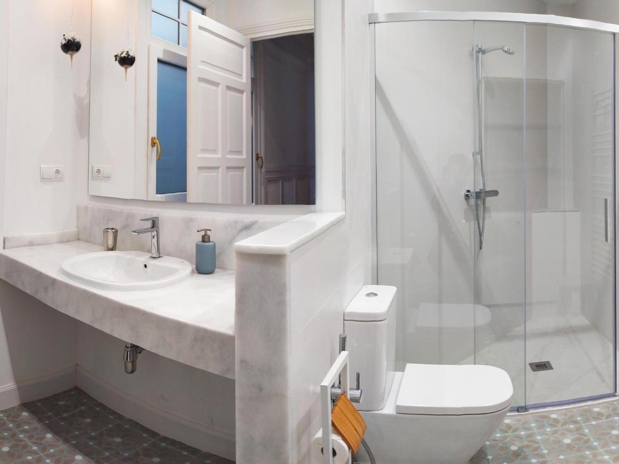 Housingleon Gaudi Suites Ngoại thất bức ảnh